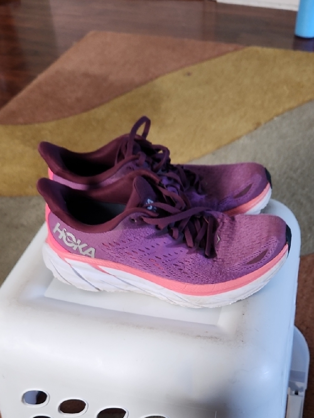Hoka Women's Purple and Pink Cushioned Running Sneakers 9.5b